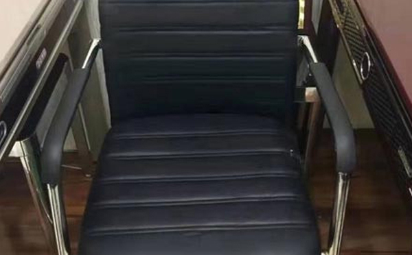 2025年什么牌子门源麻将椅好?选购与保养避坑指南 2025年什么牌子门源麻将椅好?选购与保养避坑指南